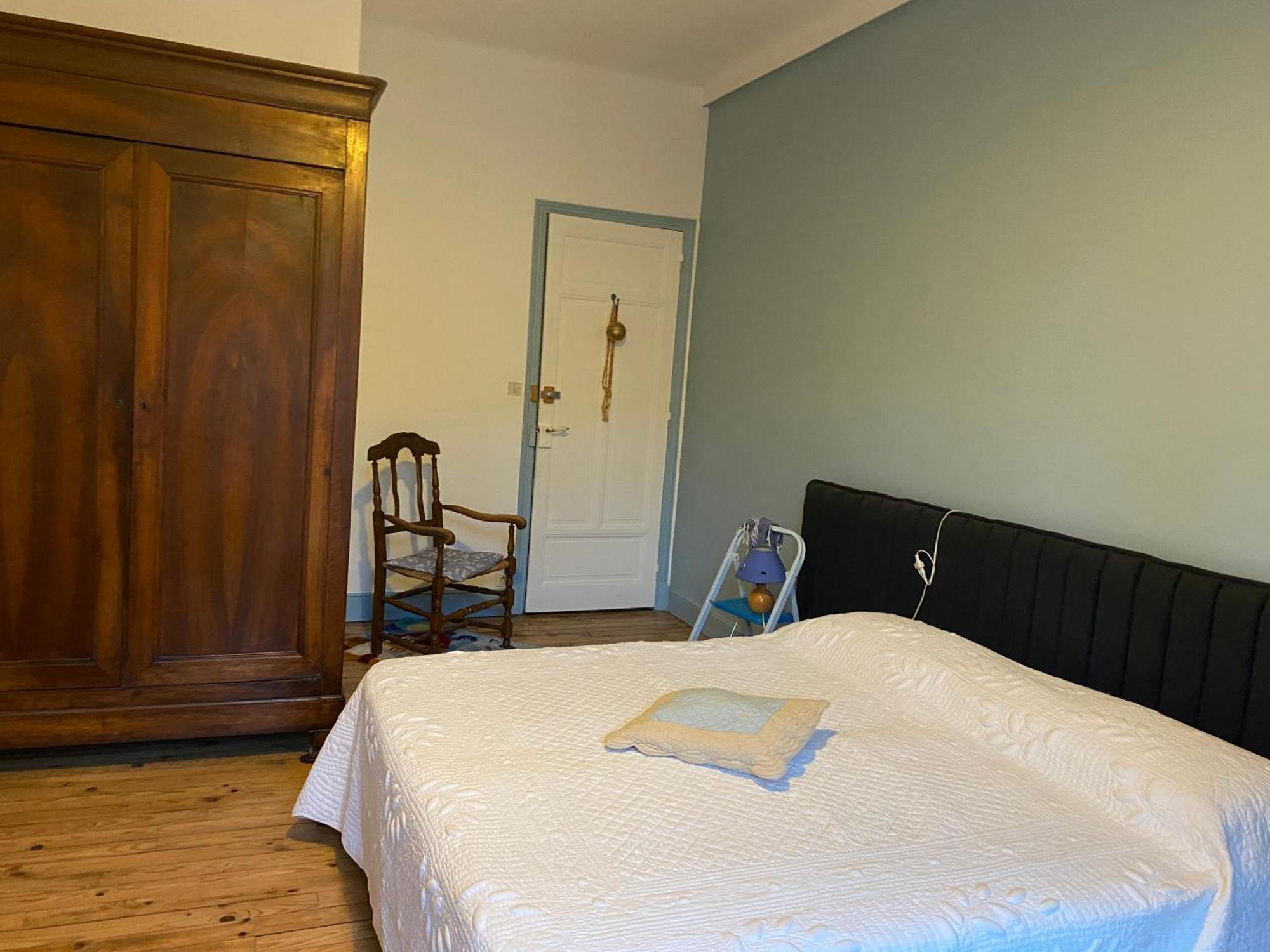 Les Chambres De Marielou Aurillac Exterior photo